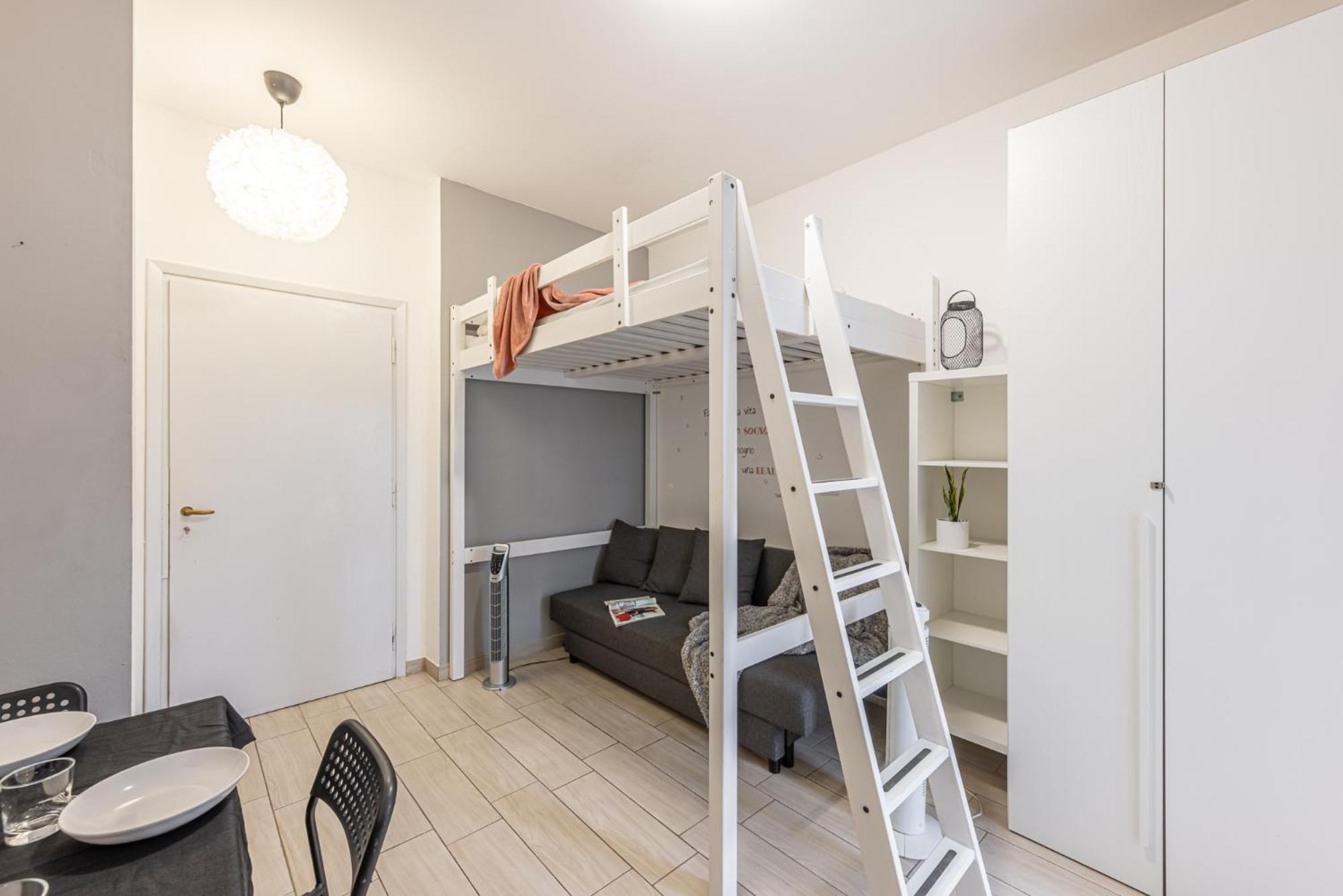Smart - Near San Siro & Ippodromo Milan